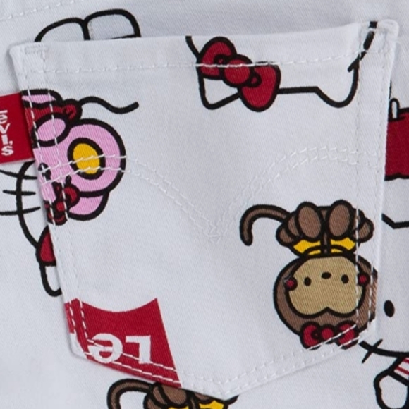 Levi's x Hello Kitty Boxy Fit Hoodie + Jeggings set outfit fit - Picture 6 of 10
